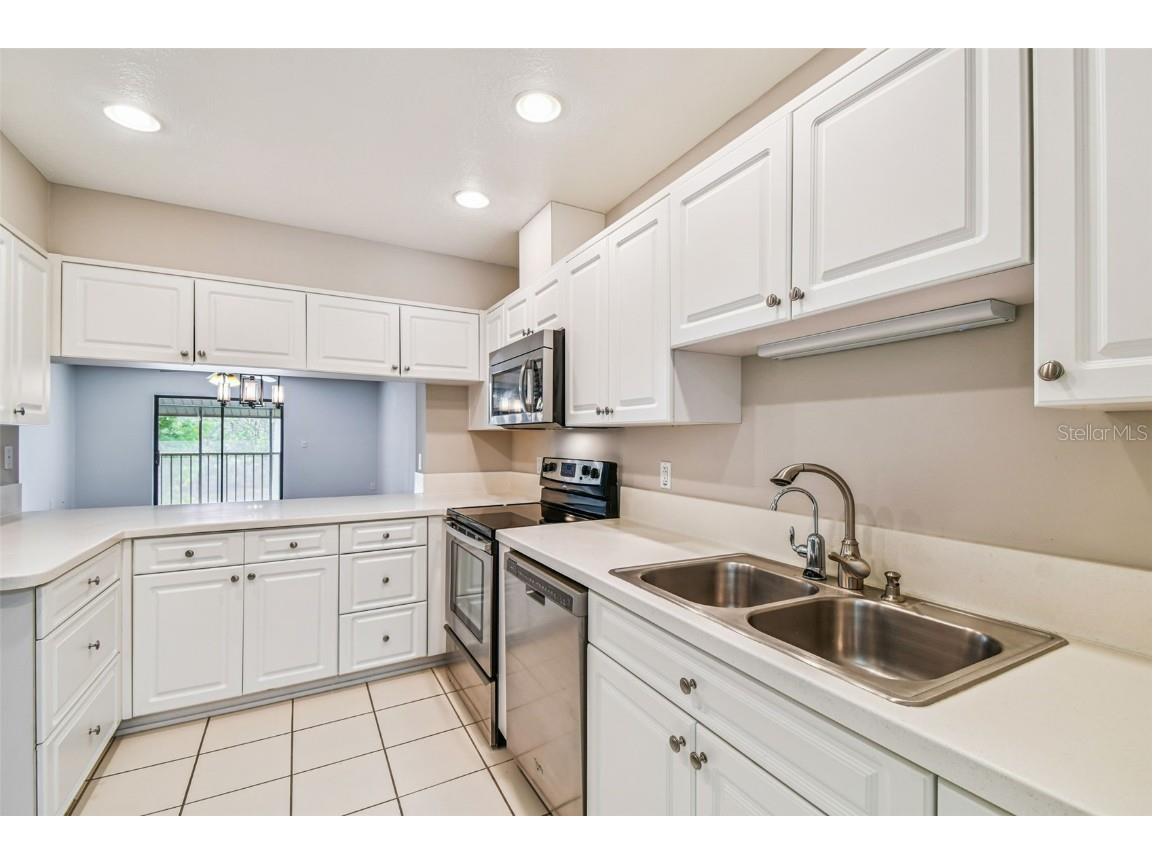 1200 Tarpon Woods Blvd #Q-8 Palm Harbor FL 34685 TB8414018 image8