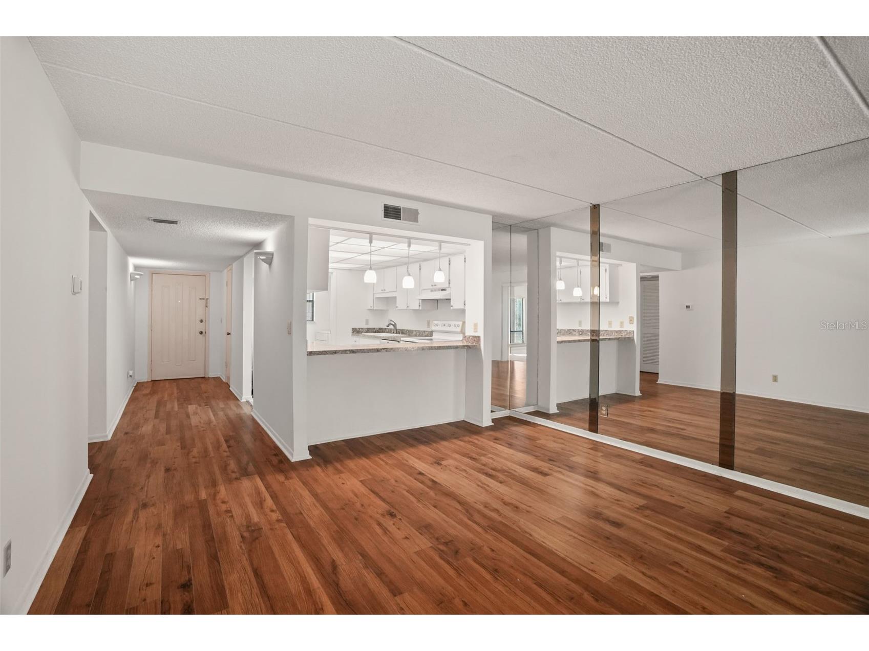 1200 Tarpon Woods Boulevard #L4 Palm Harbor FL 34685 TB8521592 image8