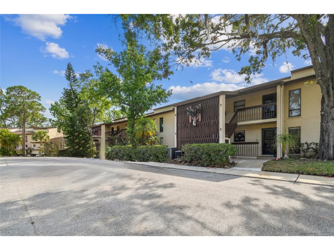 1200 Tarpon Woods Boulevard #L8 Palm Harbor FL 34685 T3526381 image1