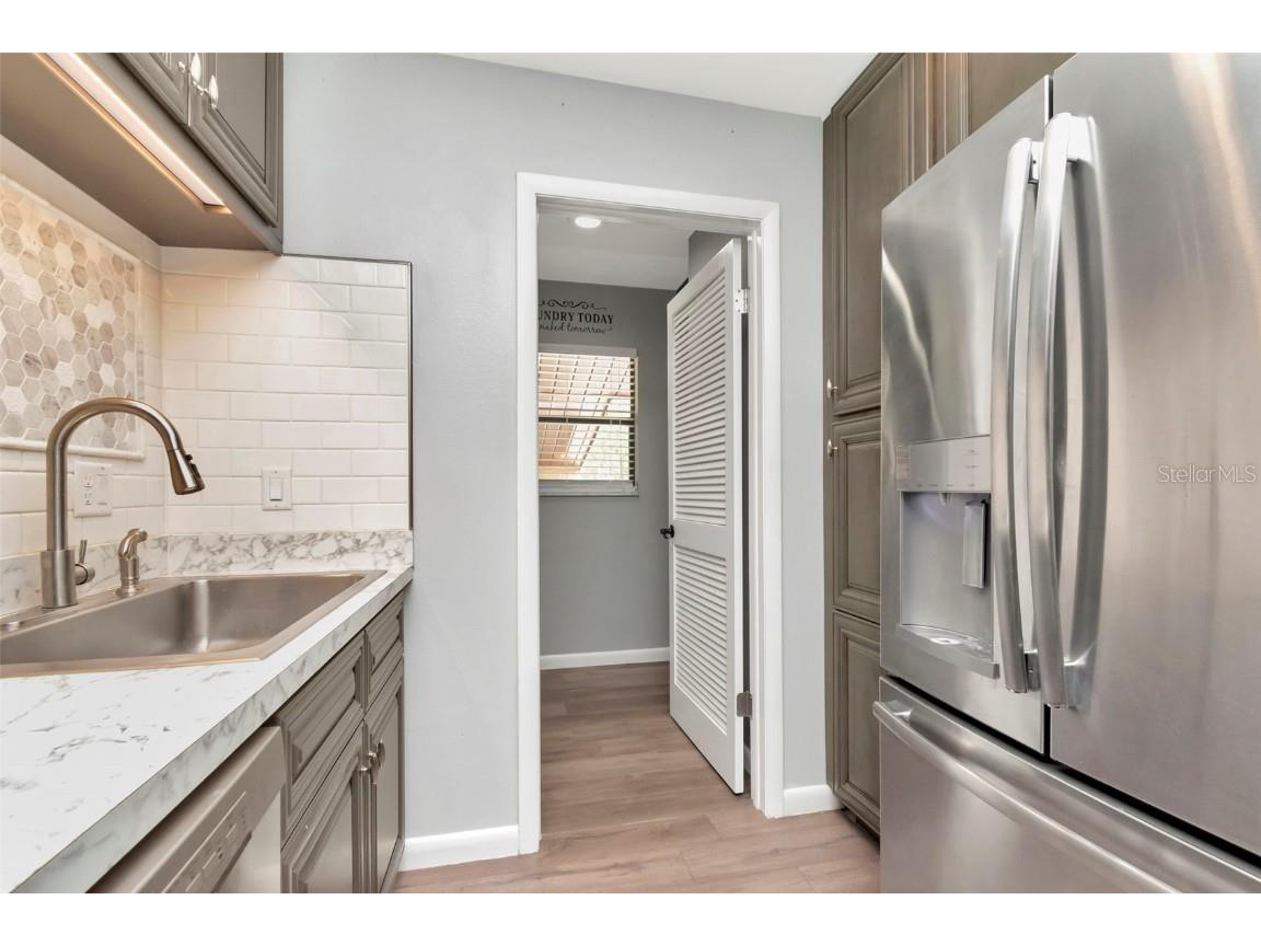 1200 Tarpon Woods Boulevard #M8 Palm Harbor FL 34685 TB8427625 image6