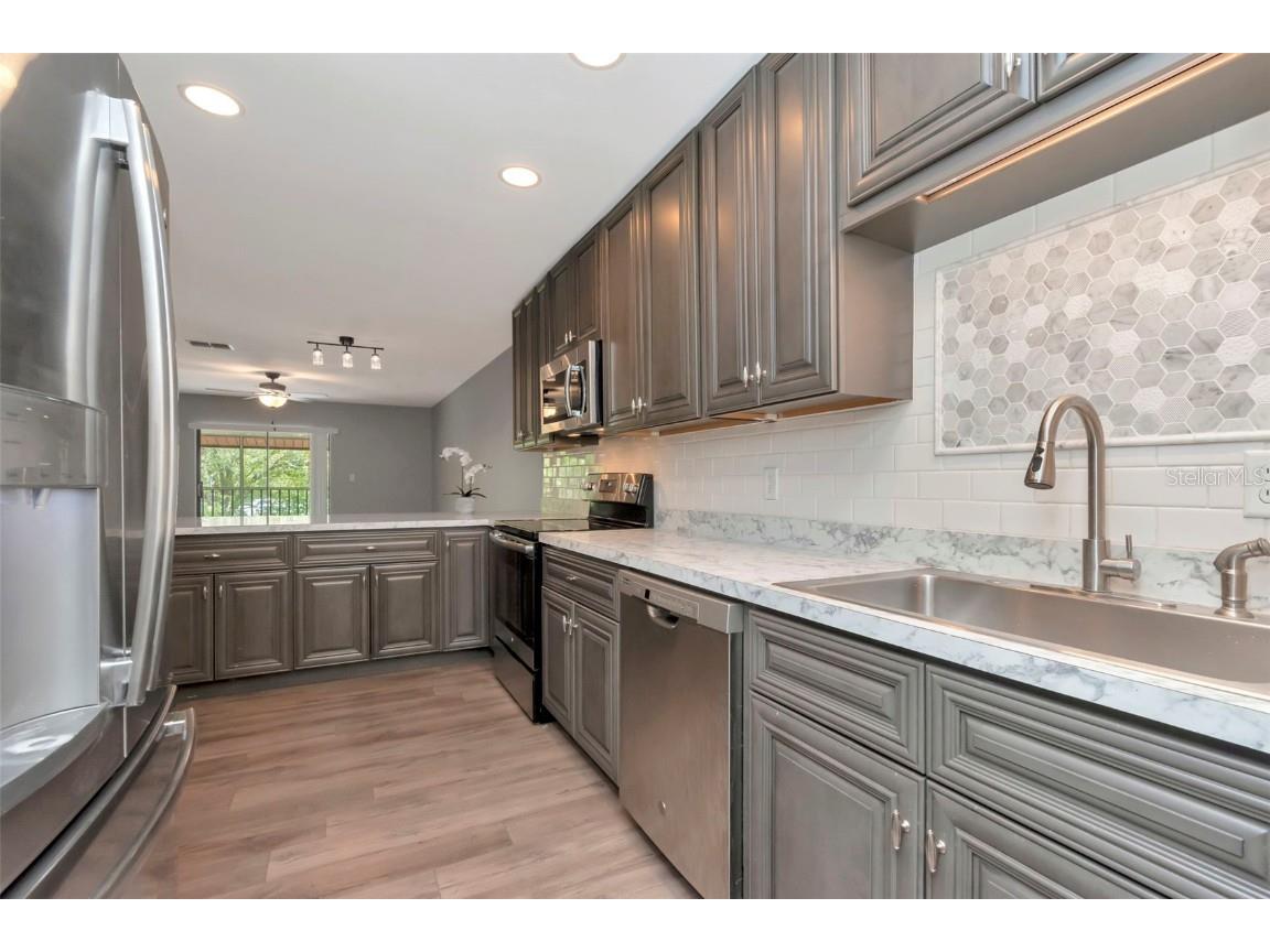 1200 Tarpon Woods Boulevard #M8 Palm Harbor FL 34685 TB8427625 image7