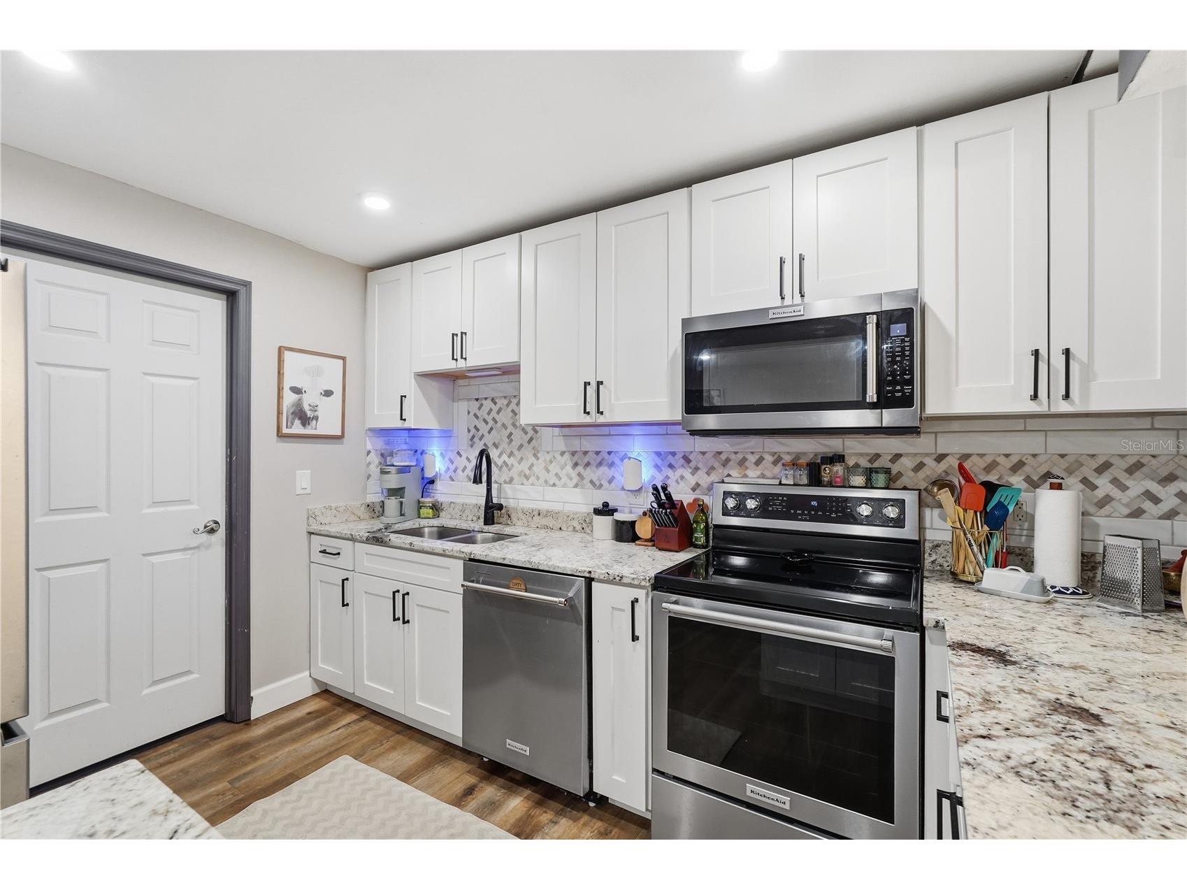 1200 Tarpon Woods Boulevard #N2 Palm Harbor FL 34685 TB8469318 image4