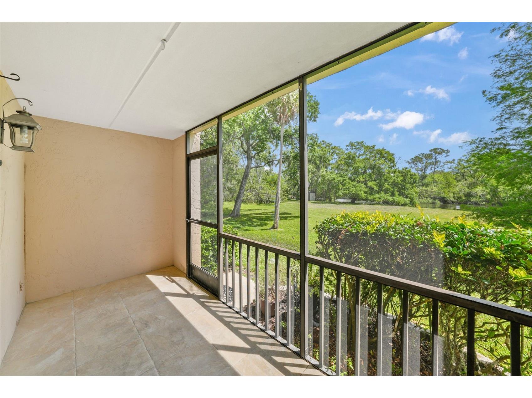 1200 Tarpon Woods Boulevard #Q4 Palm Harbor FL 34685 W7886494 image23