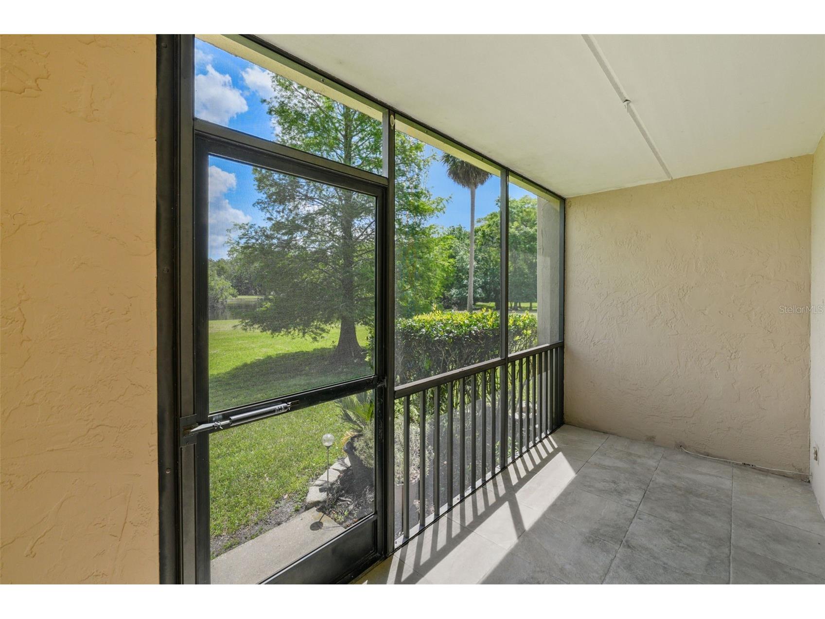 1200 Tarpon Woods Boulevard #Q4 Palm Harbor FL 34685 W7886494 image24