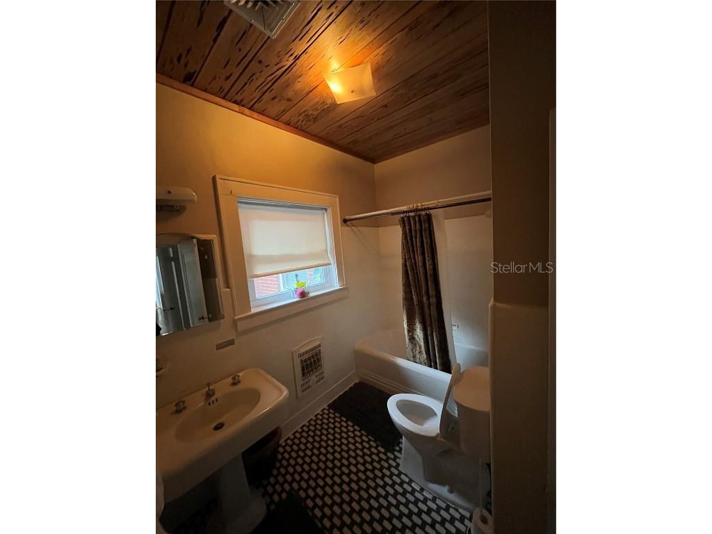 1200 W Lake Otis Drive SE Winter Haven FL 33880 - LITTLE LAKE OTIS P4919411 image17