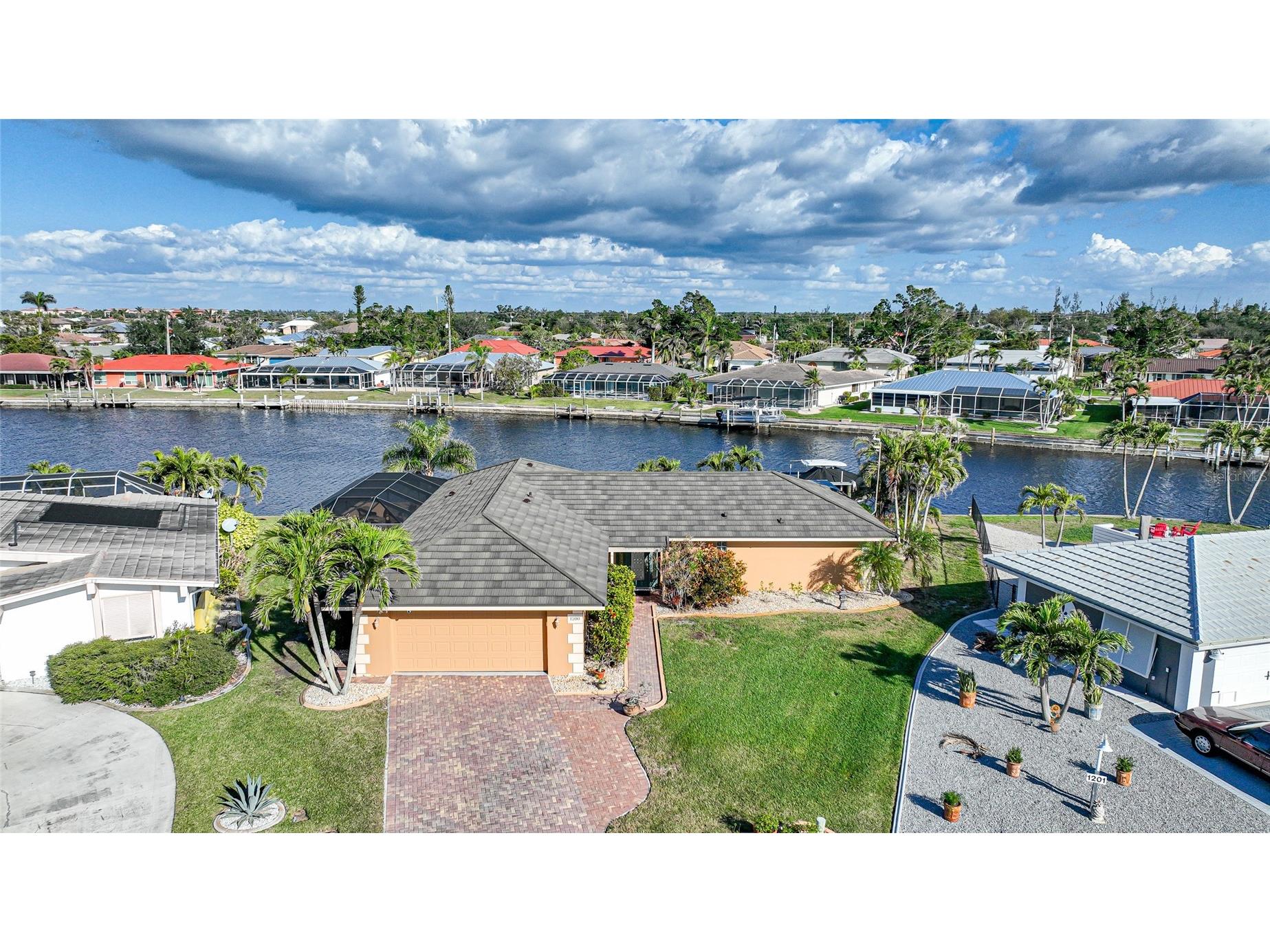1200 Winward Court Punta Gorda FL 33950 C7519727 image2