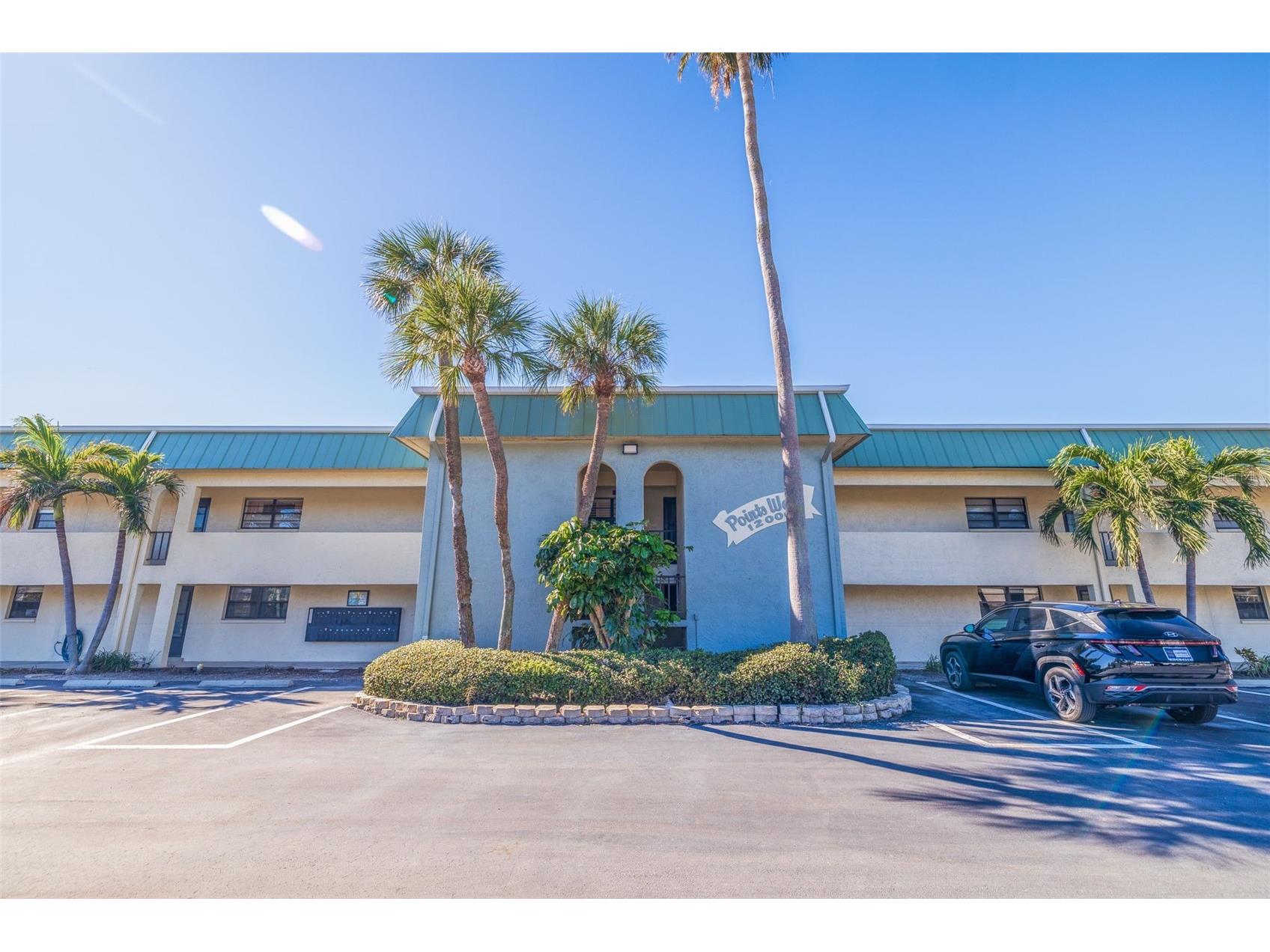12000 Capri Circle S #16 Treasure Island FL 33706 TB8426044 image2