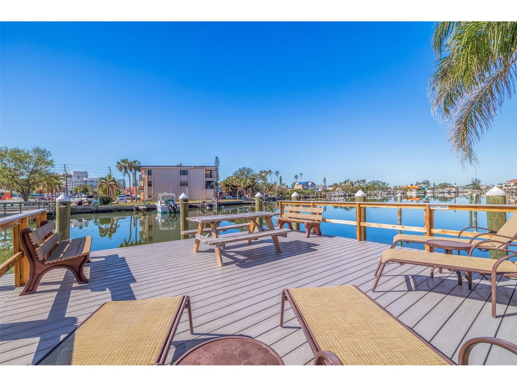12000 Capri Circle S #16 Treasure Island FL 33706 TB8426044 image31