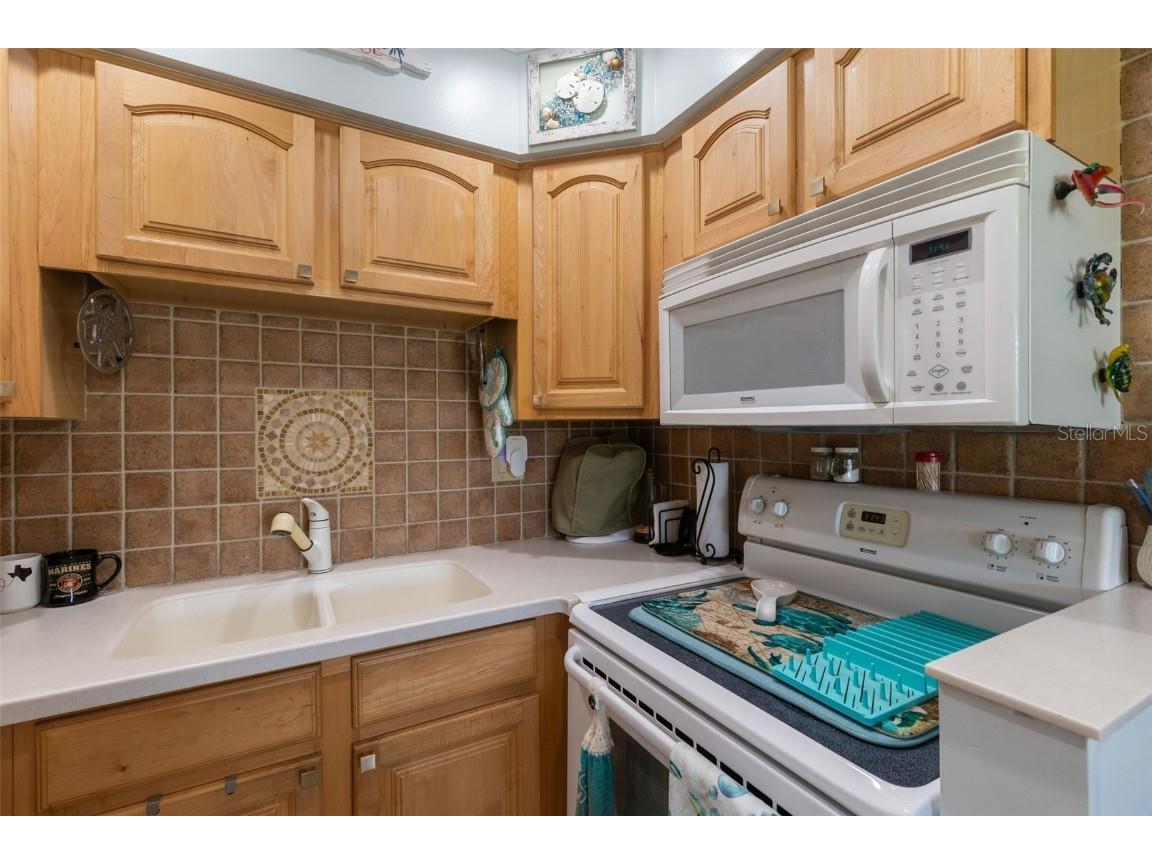 12000 Capri Circle S #28 Treasure Island FL 33706 - BOCA CEIGA BAY TB8435896 image12