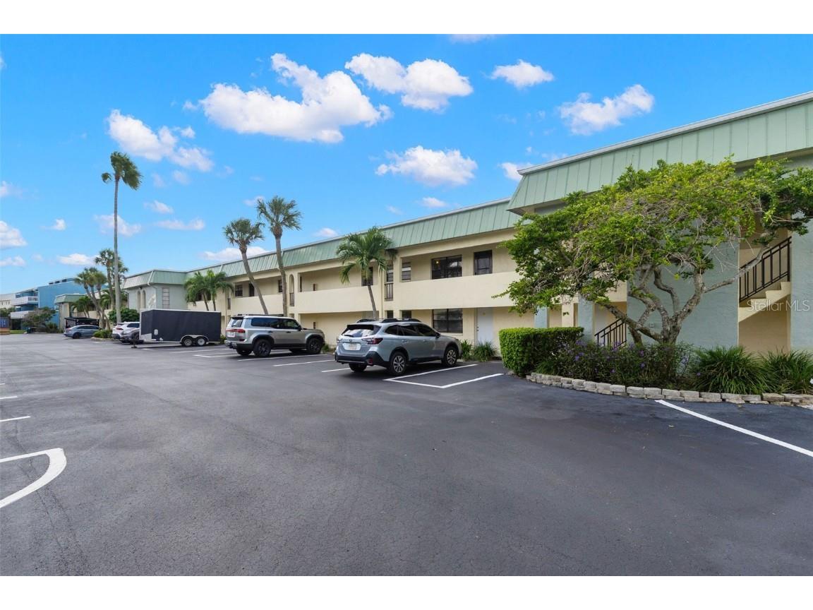 12000 Capri Circle S #28 Treasure Island FL 33706 - BOCA CEIGA BAY TB8435896 image2