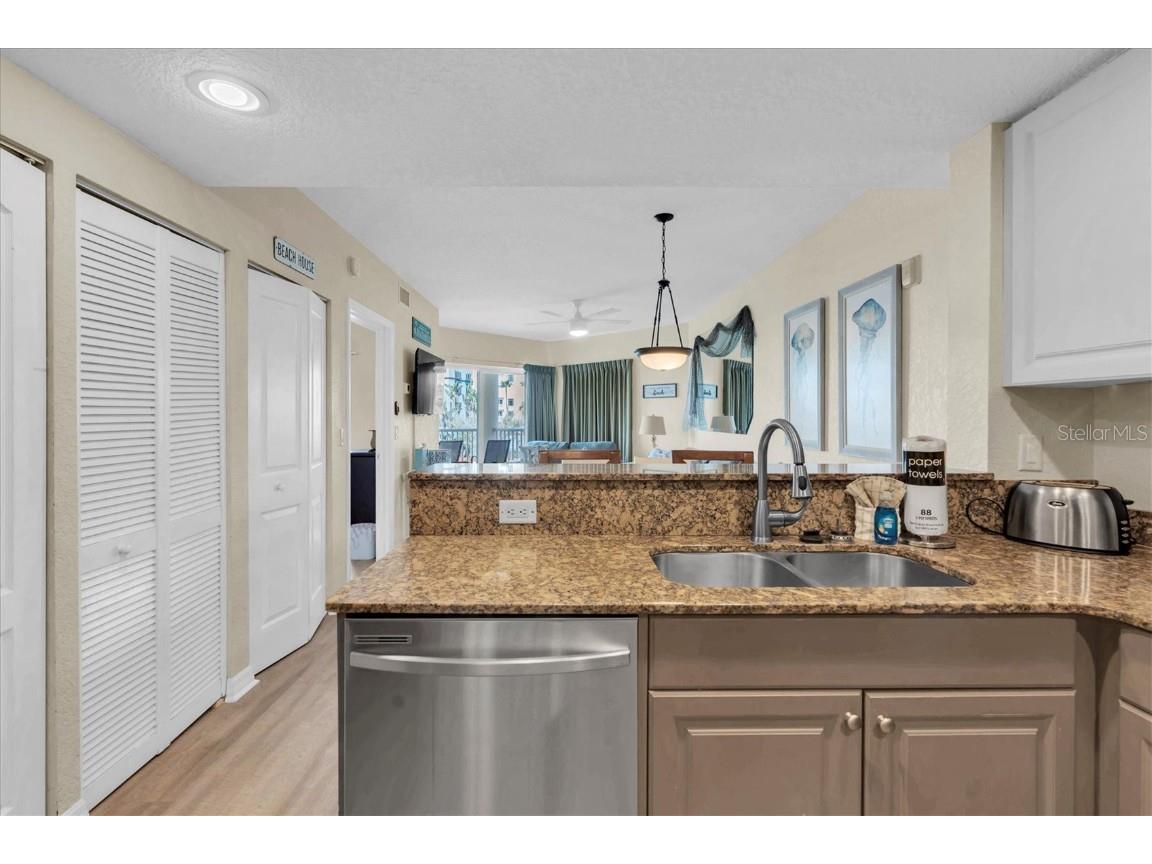 12000 Gulf Boulevard #207N Treasure Island FL 33706 TB8455124 image5