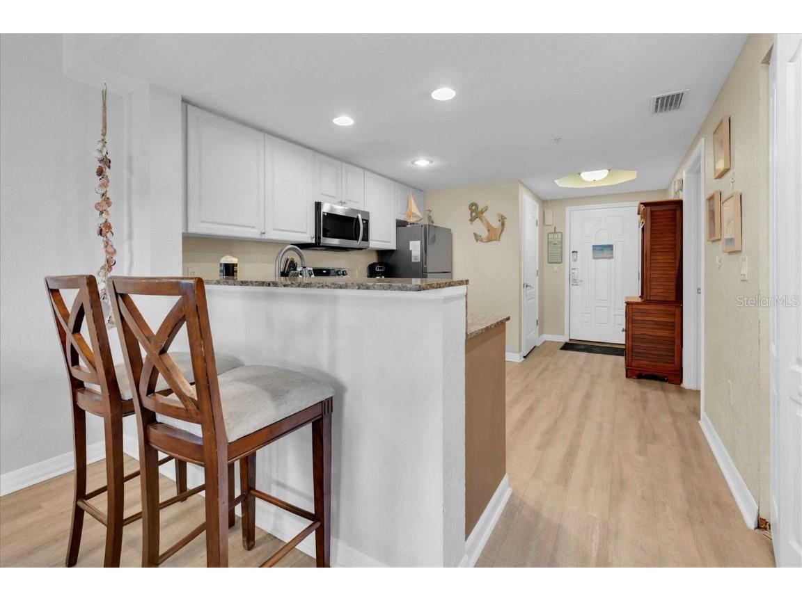 12000 Gulf Boulevard #207N Treasure Island FL 33706 TB8455124 image6