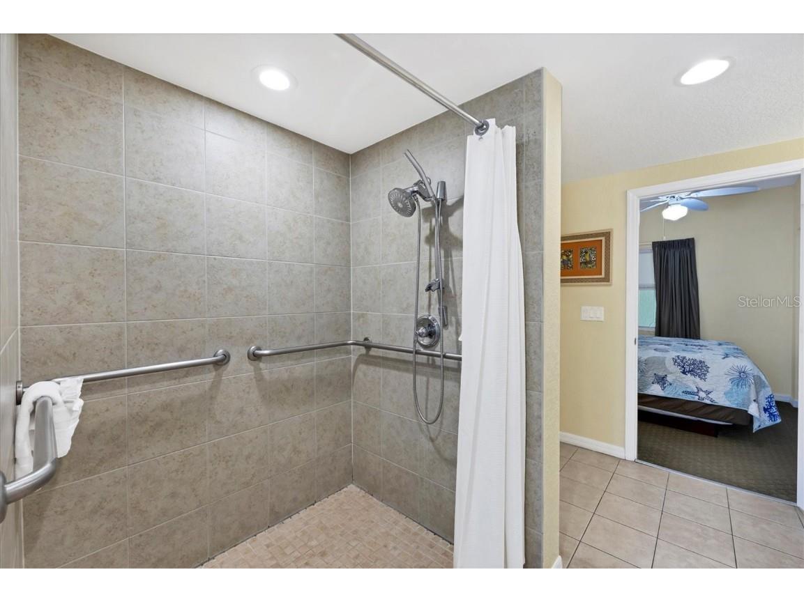 12000 Gulf Boulevard #207S Saint Petersburg FL 33706 - GULF OF MEXICO N6140574 image23