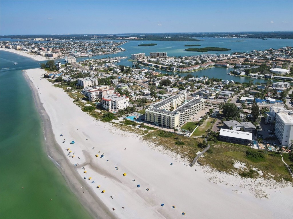 12000 Gulf Boulevard #207S Saint Petersburg FL 33706 - GULF OF MEXICO N6140574 image35