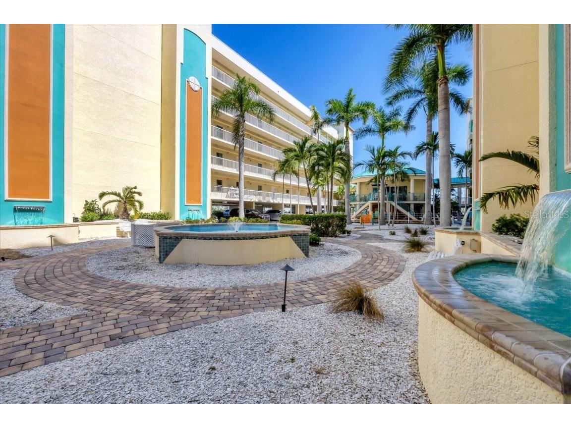 12000 Gulf Boulevard #207S Saint Petersburg FL 33706 - GULF OF MEXICO N6140574 image40