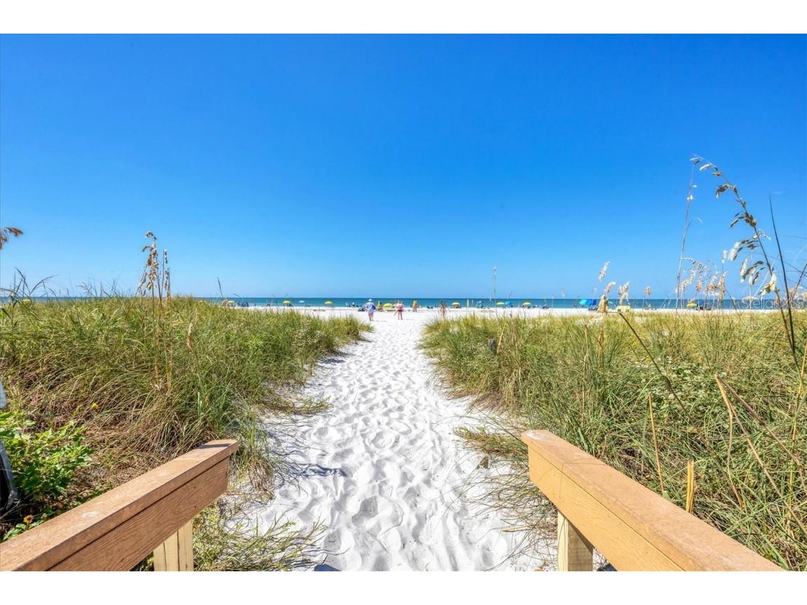 12000 Gulf Boulevard #207S Saint Petersburg FL 33706 - GULF OF MEXICO N6140574 image7