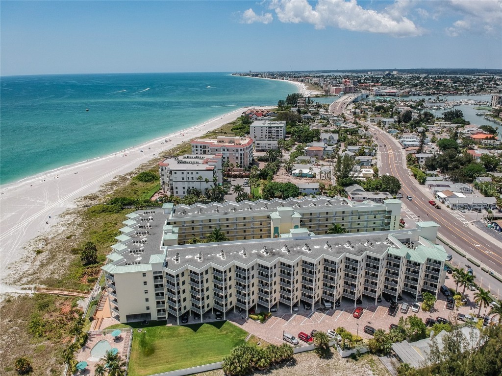 12000 Gulf Boulevard #302-S Treasure Island FL 33706 - GULF OF MEXICO U8155680 image1