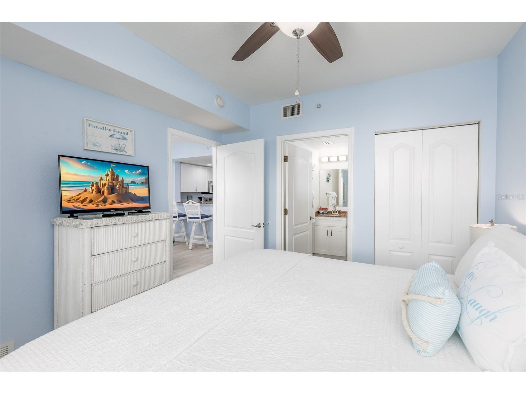 12000 Gulf Boulevard #311N Saint Petersburg FL 33706 TB8459912 image20