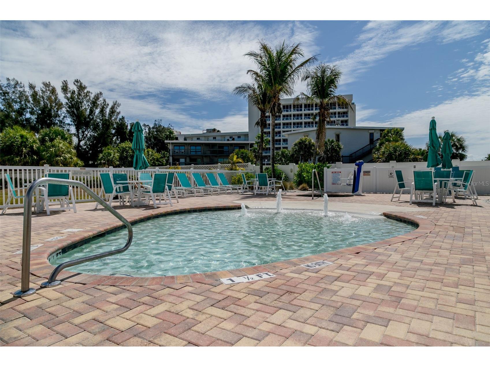 12000 Gulf Boulevard #311N Saint Petersburg FL 33706 TB8459912 image44