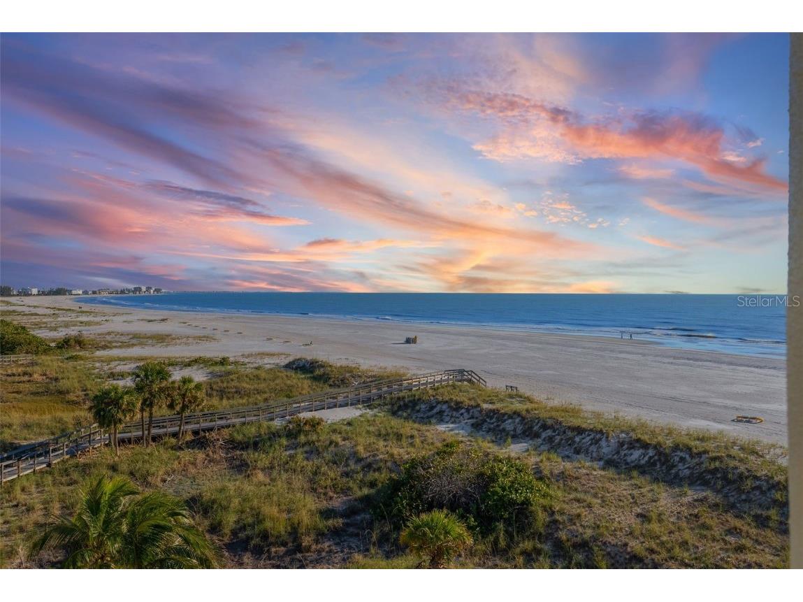 12000 Gulf Boulevard #501-W Treasure Island FL 33706 TB8440987 image1