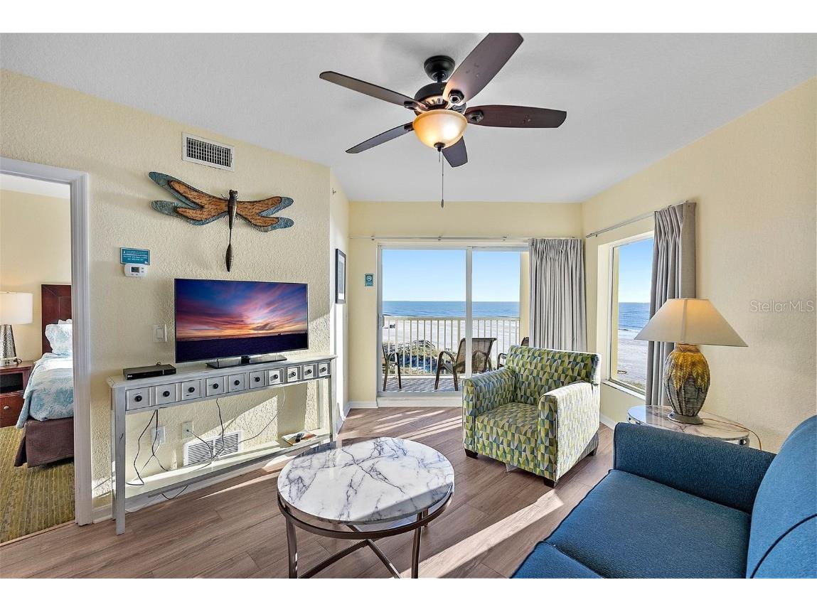 12000 Gulf Boulevard #501-W Treasure Island FL 33706 TB8440987 image10