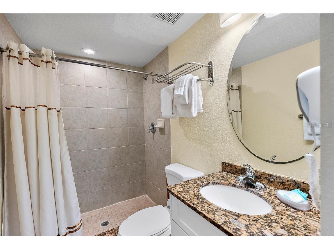 12000 Gulf Boulevard #501-W Treasure Island FL 33706 TB8440987 image22