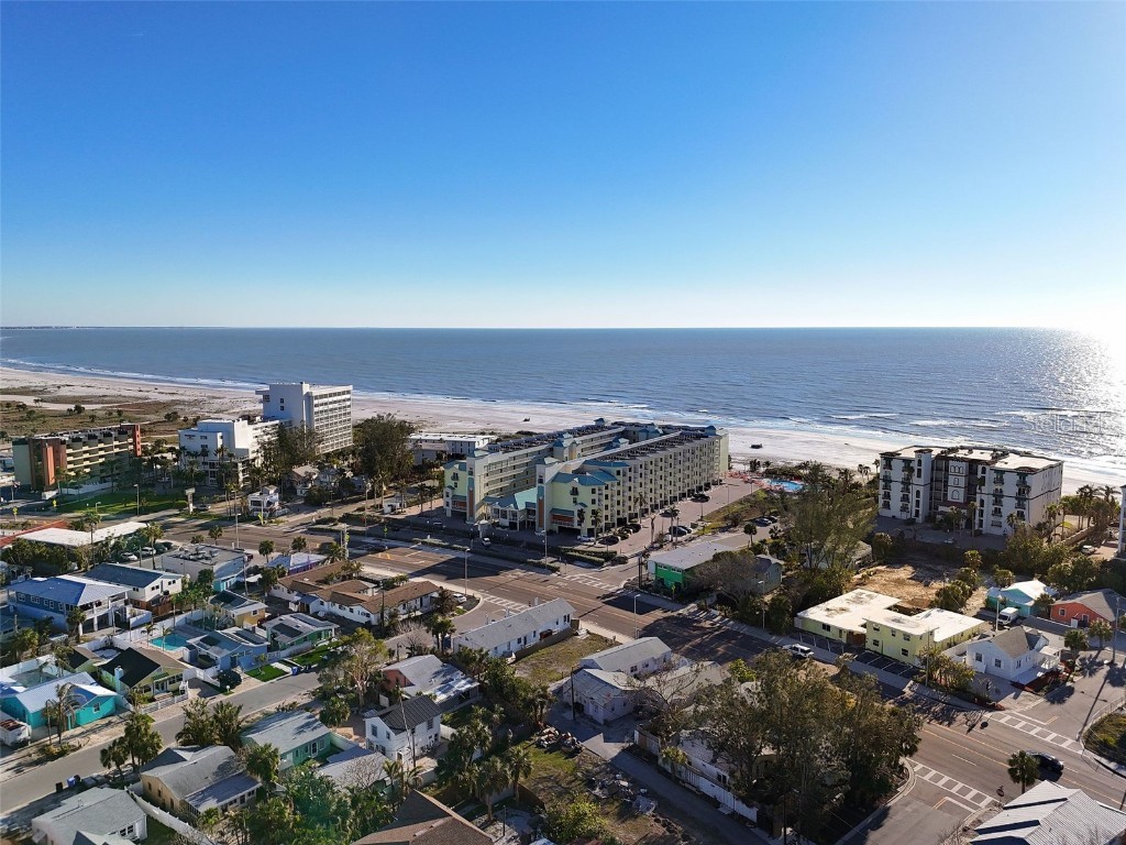 12000 Gulf Boulevard #501-W Treasure Island FL 33706 TB8440987 image36