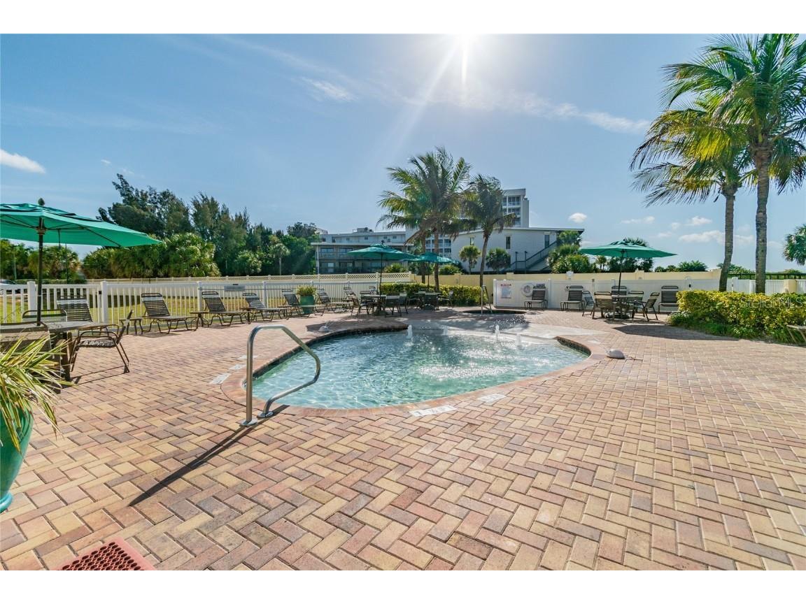 12000 Gulf Boulevard #604N Saint Petersburg FL 33706 - GULF OF MEXICO TB8451156 image60
