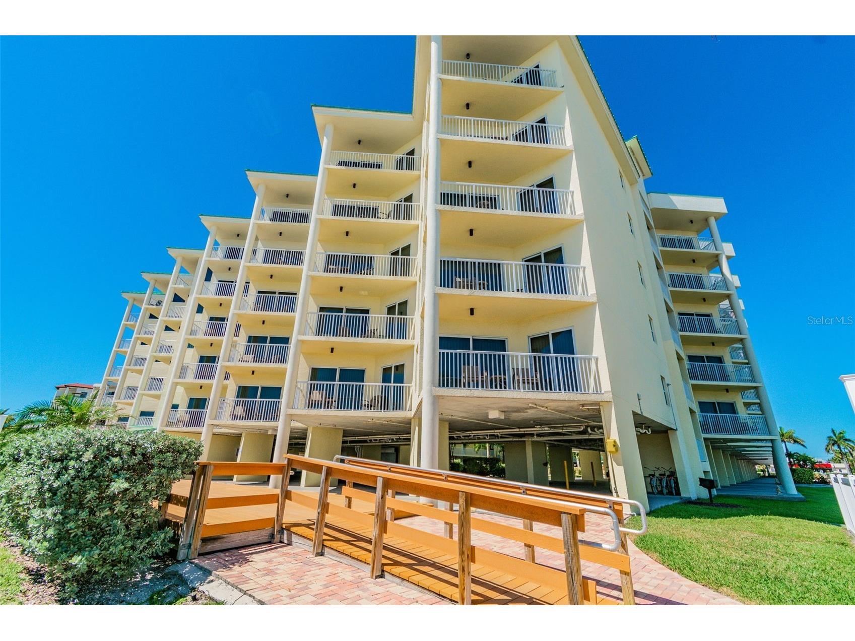 12000 Gulf Boulevard S #304S Treasure Island FL 33706 - GULF OF MEXICO TB8484996 image11