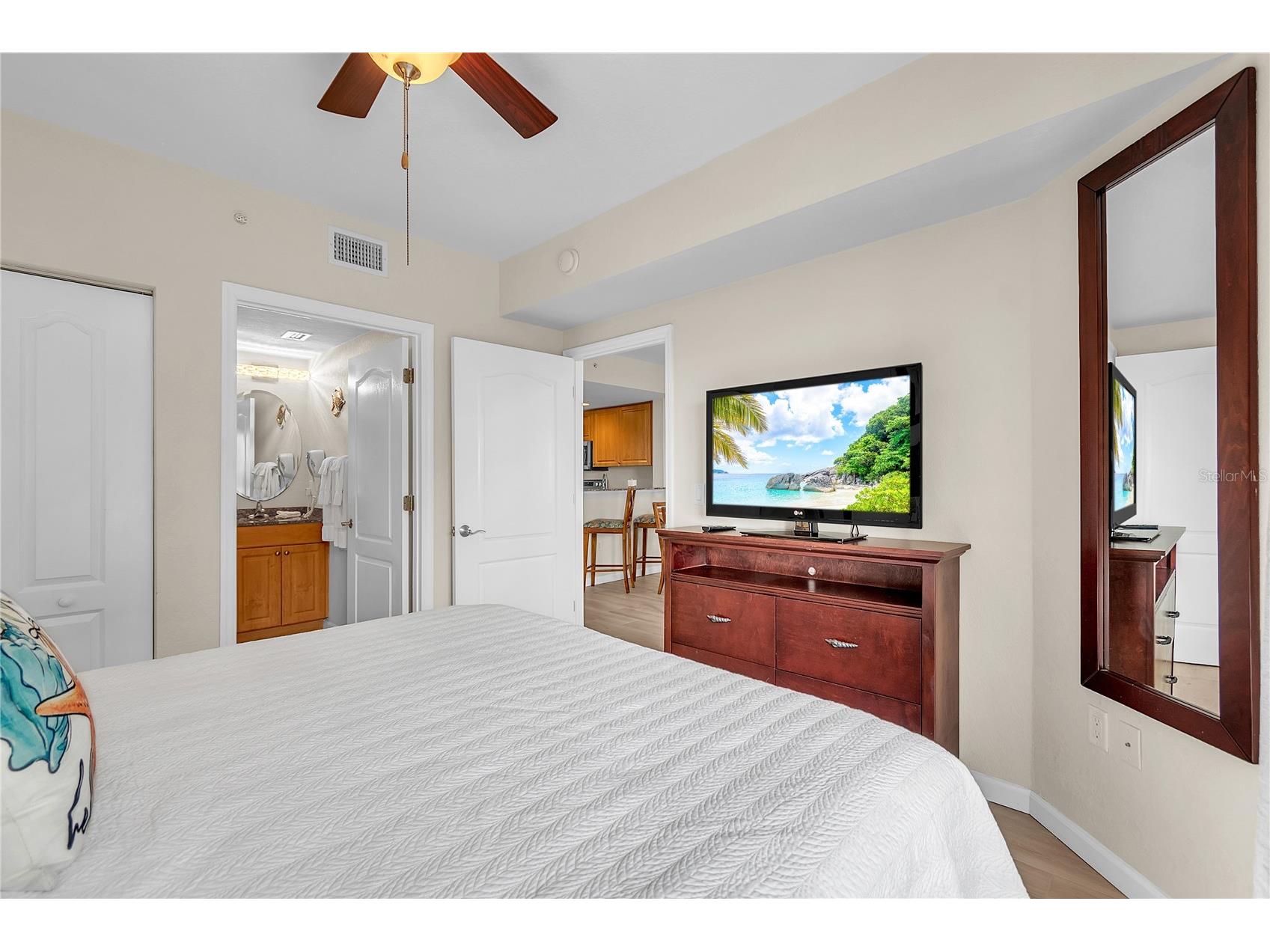12000 Gulf Boulevard S #304S Treasure Island FL 33706 - GULF OF MEXICO TB8484996 image38