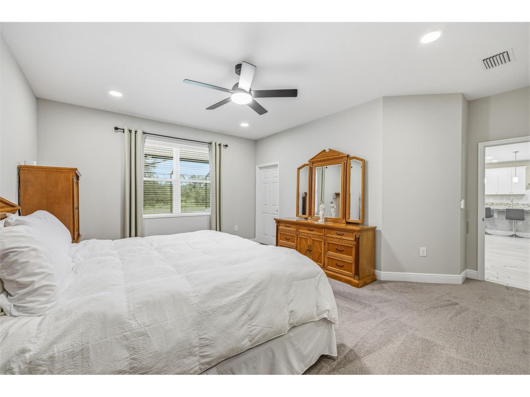 12000 Nouveau Avenue Spring Hill FL 34610 TB8526198 image25