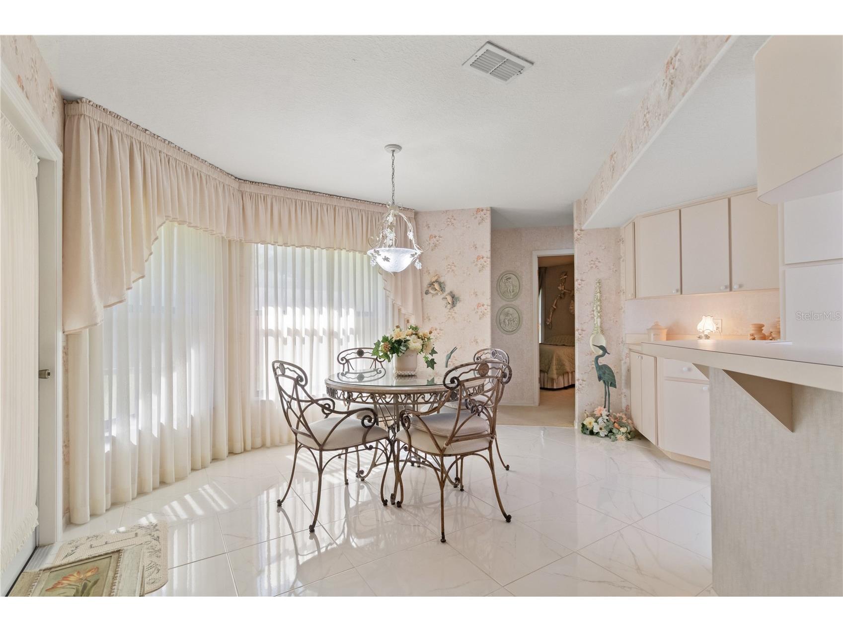 12001 Granada Place Weeki Wachee FL 34614 OM723418 image25