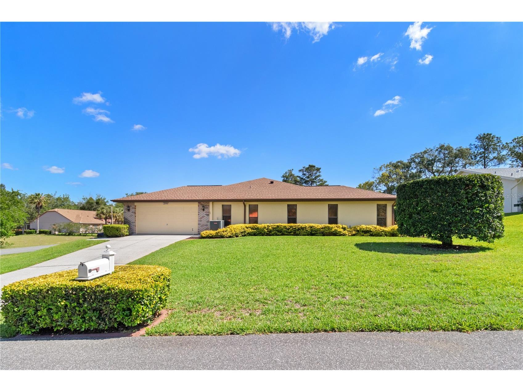 12001 Granada Place Weeki Wachee FL 34614 OM723418 image49
