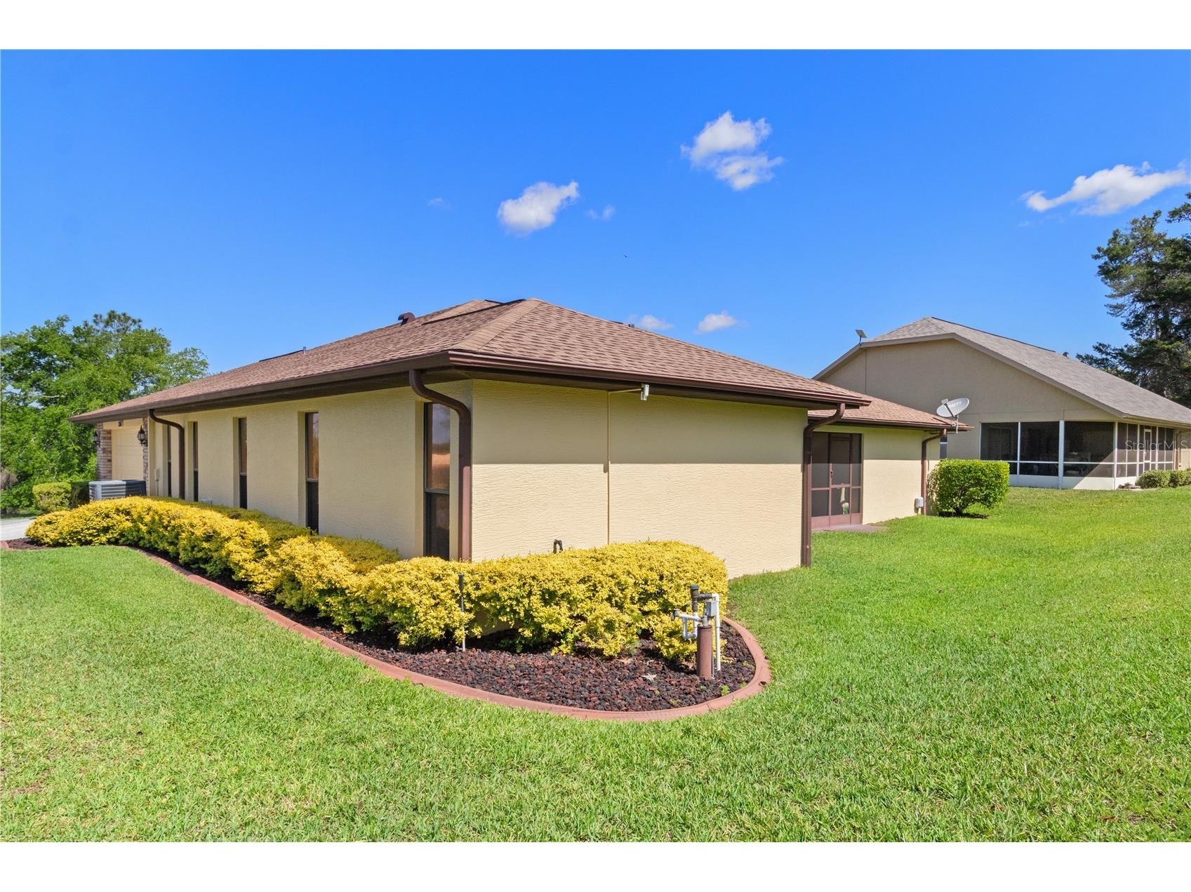 12001 Granada Place Weeki Wachee FL 34614 OM723418 image8