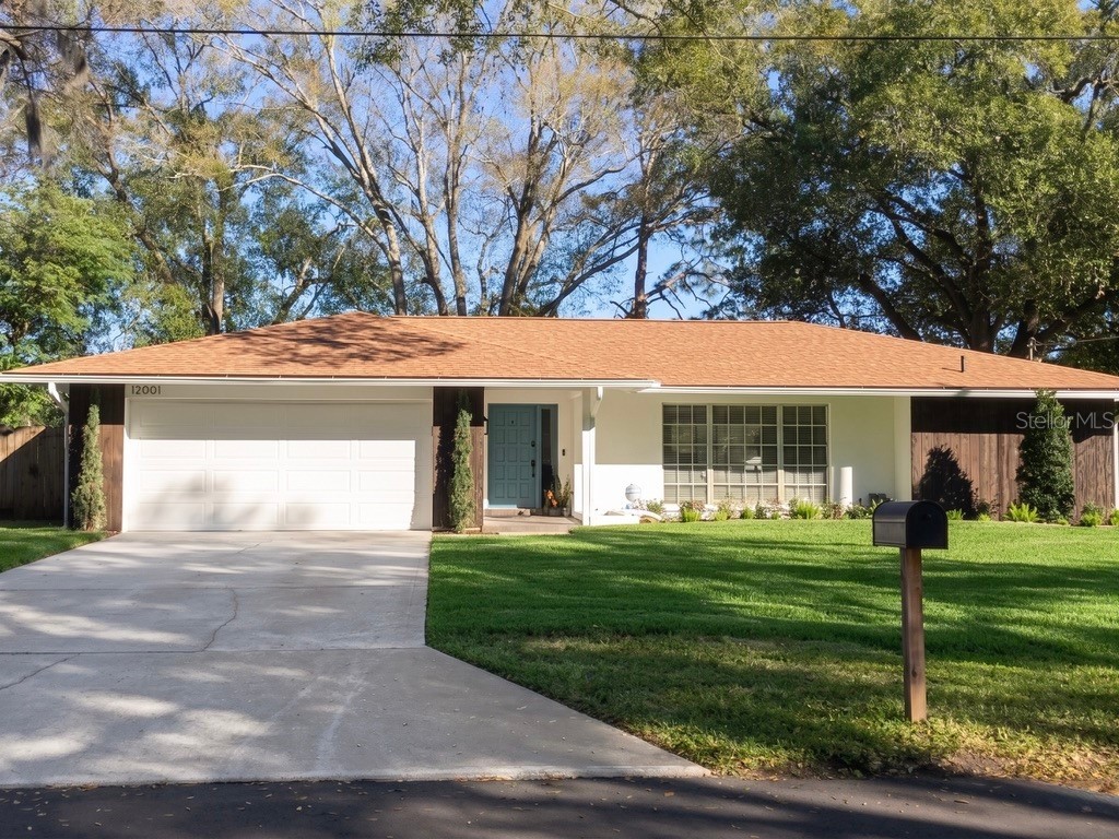 12001 N Gomez Avenue Tampa FL 33618 TB8503572 image1