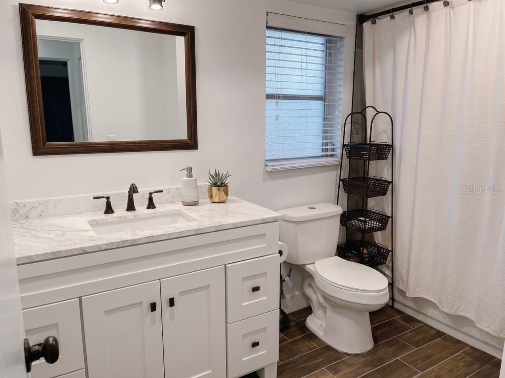 12001 N Gomez Avenue Tampa FL 33618 TB8503572 image15