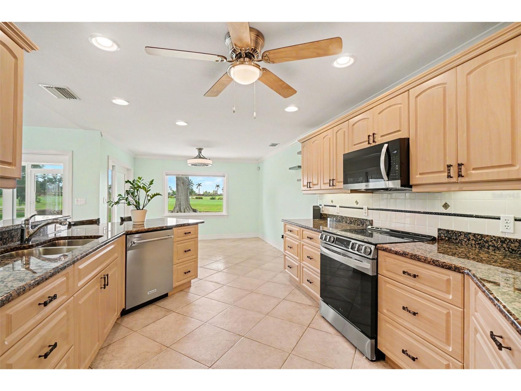 12001 SW Kingsway Circle Lake Suzy FL 34269 C7528020 image10