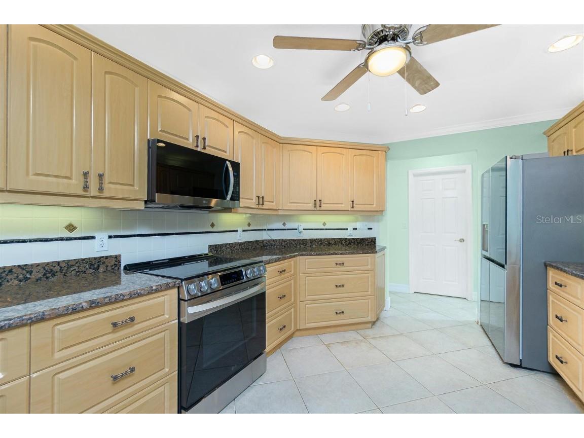 12001 SW Kingsway Circle Lake Suzy FL 34269 OM701608 image21