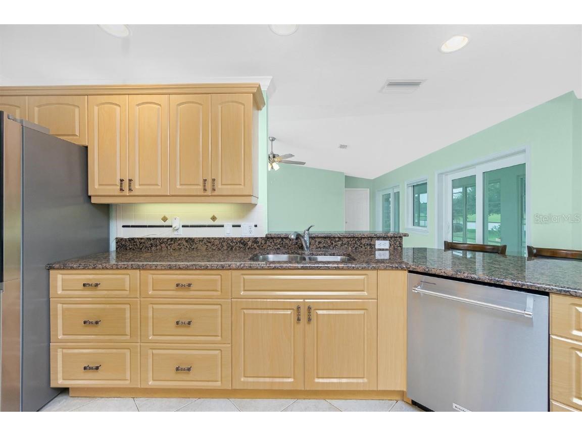 12001 SW Kingsway Circle Lake Suzy FL 34269 OM701608 image23