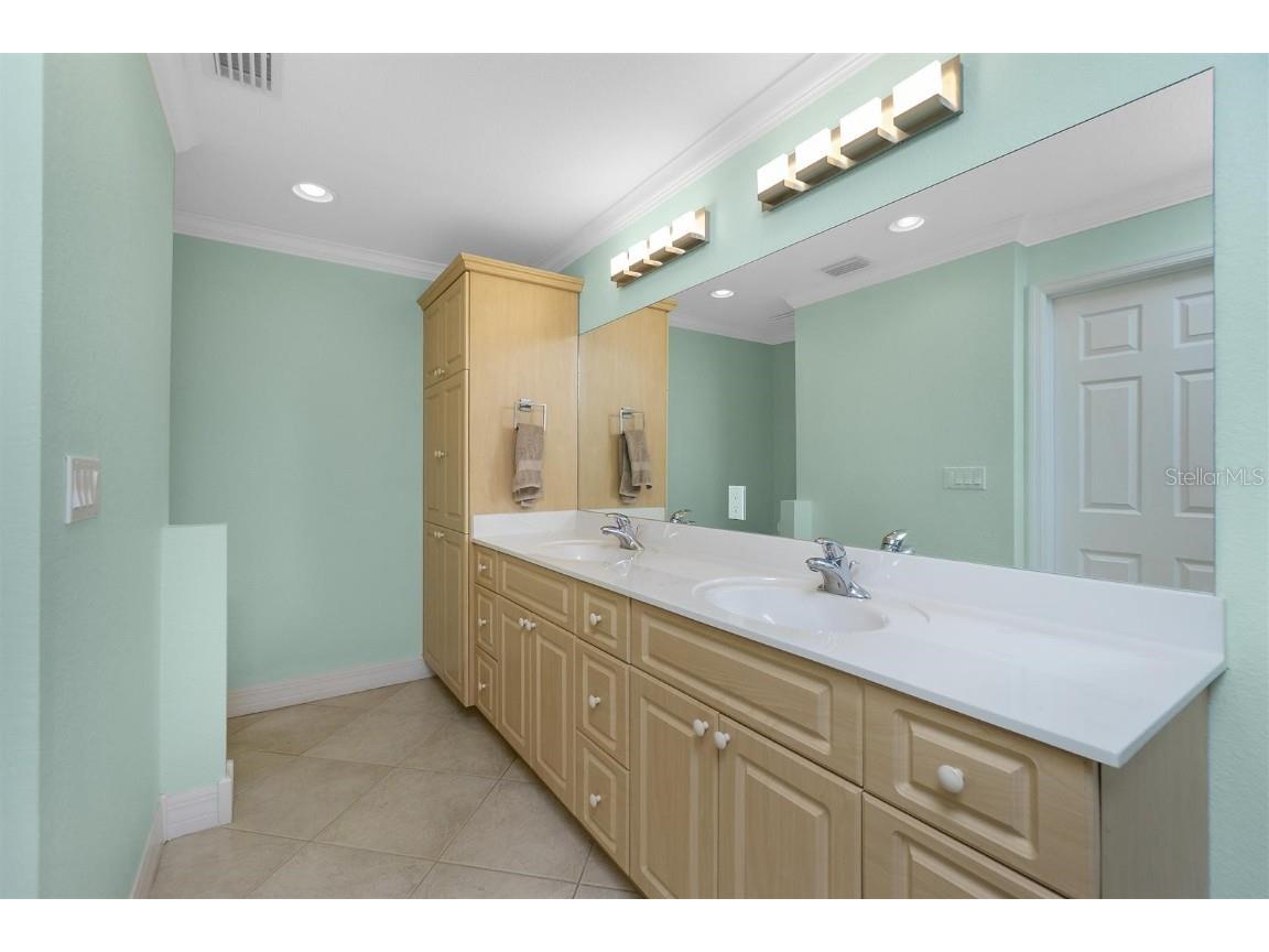 12001 SW Kingsway Circle Lake Suzy FL 34269 OM701608 image32