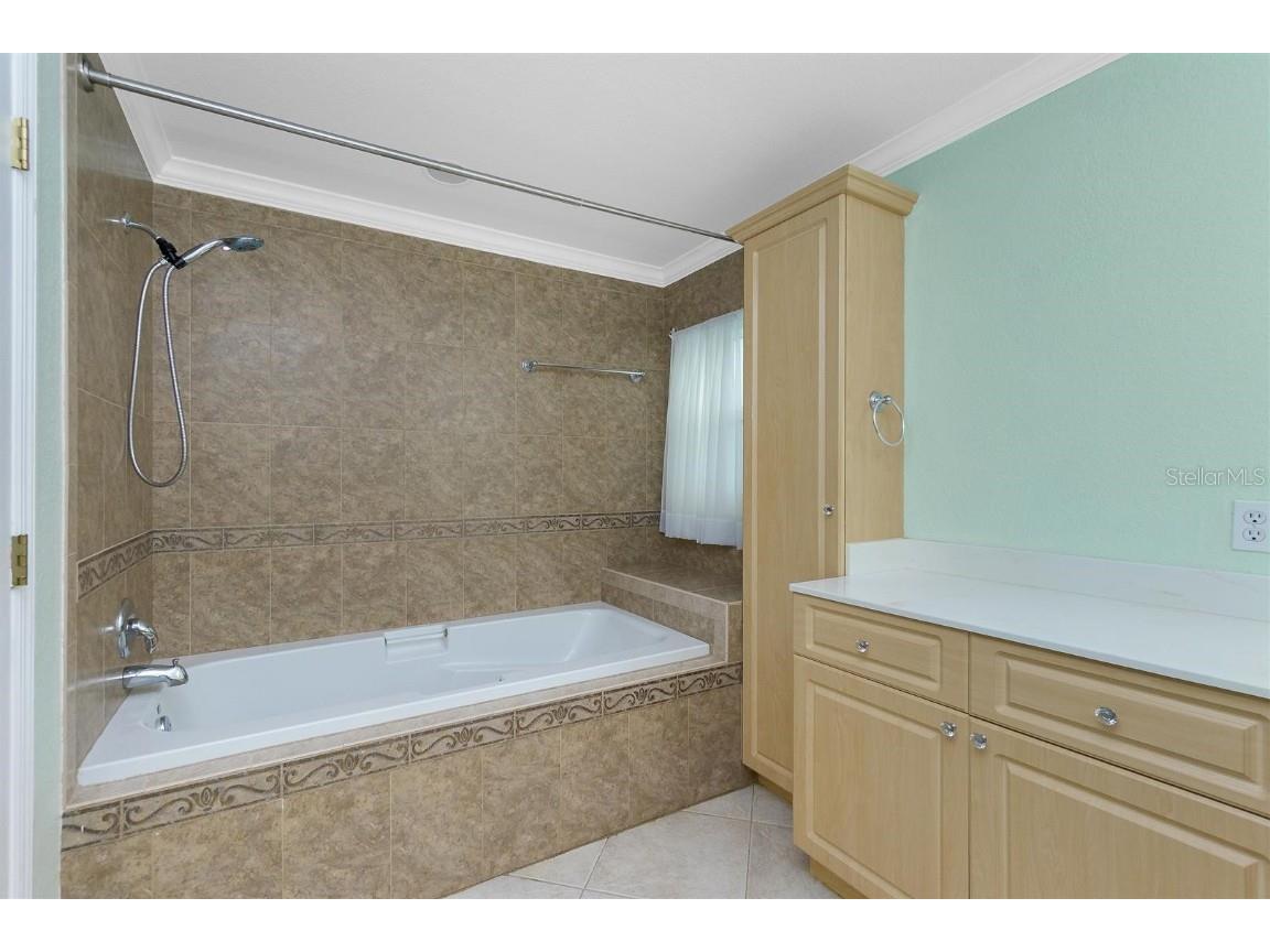 12001 SW Kingsway Circle Lake Suzy FL 34269 OM701608 image38