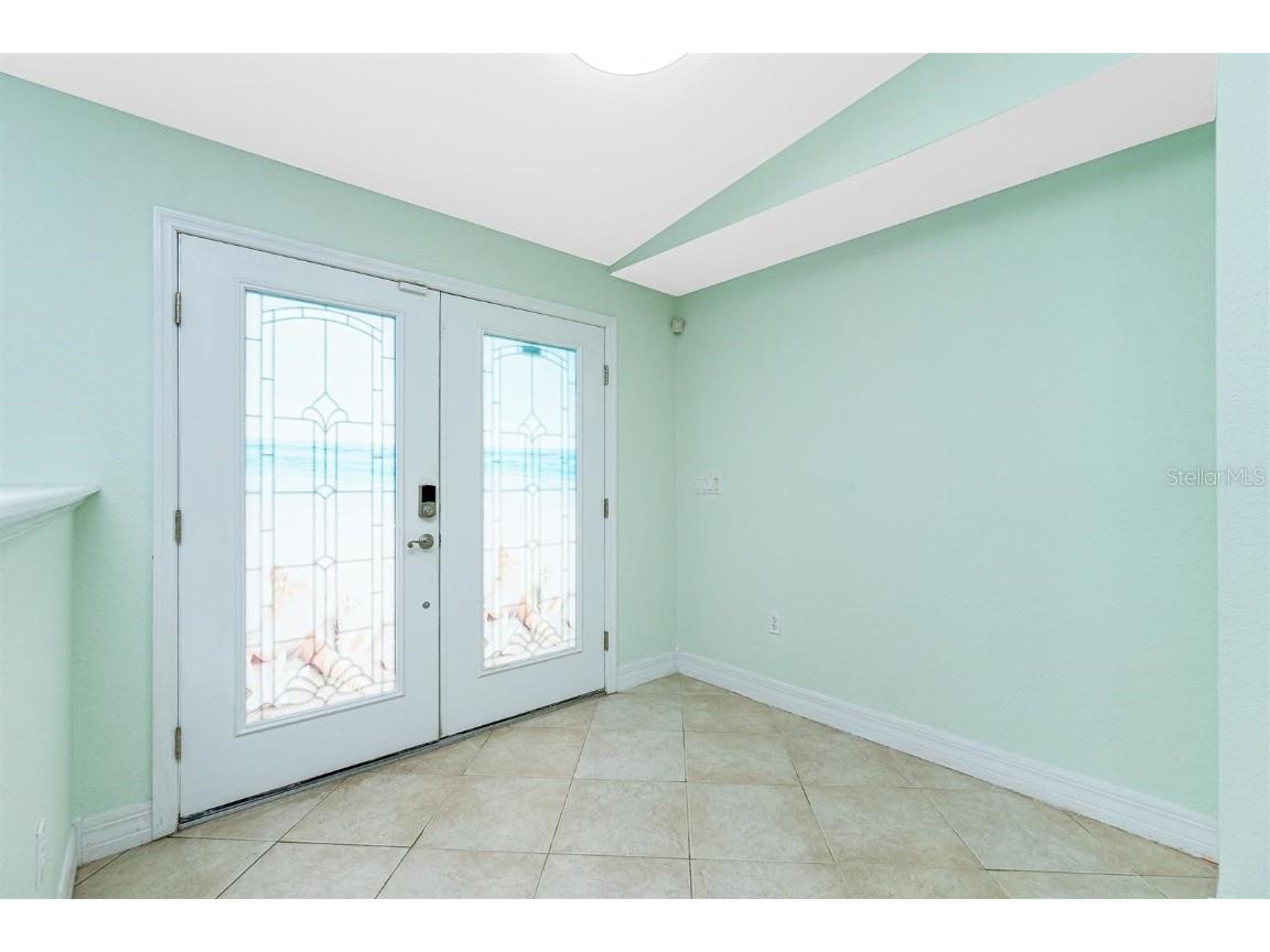 12001 SW Kingsway Circle Lake Suzy FL 34269 OM701608 image4