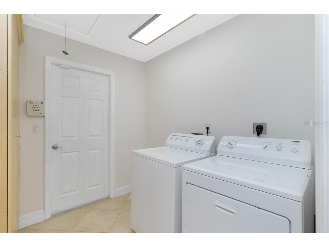 12001 SW Kingsway Circle Lake Suzy FL 34269 OM701608 image42