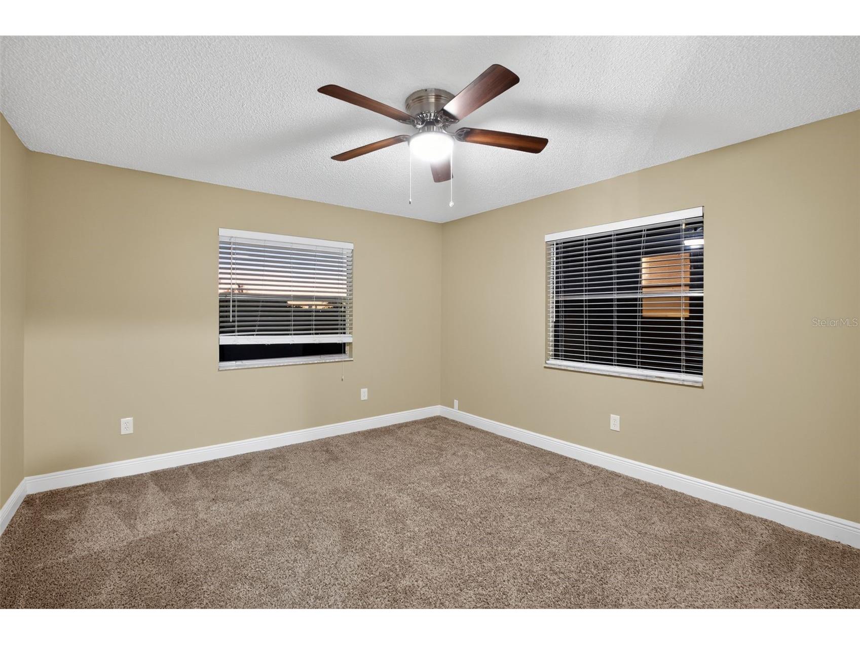 12004 W Pond Way Tampa FL 33635 TB8429745 image12