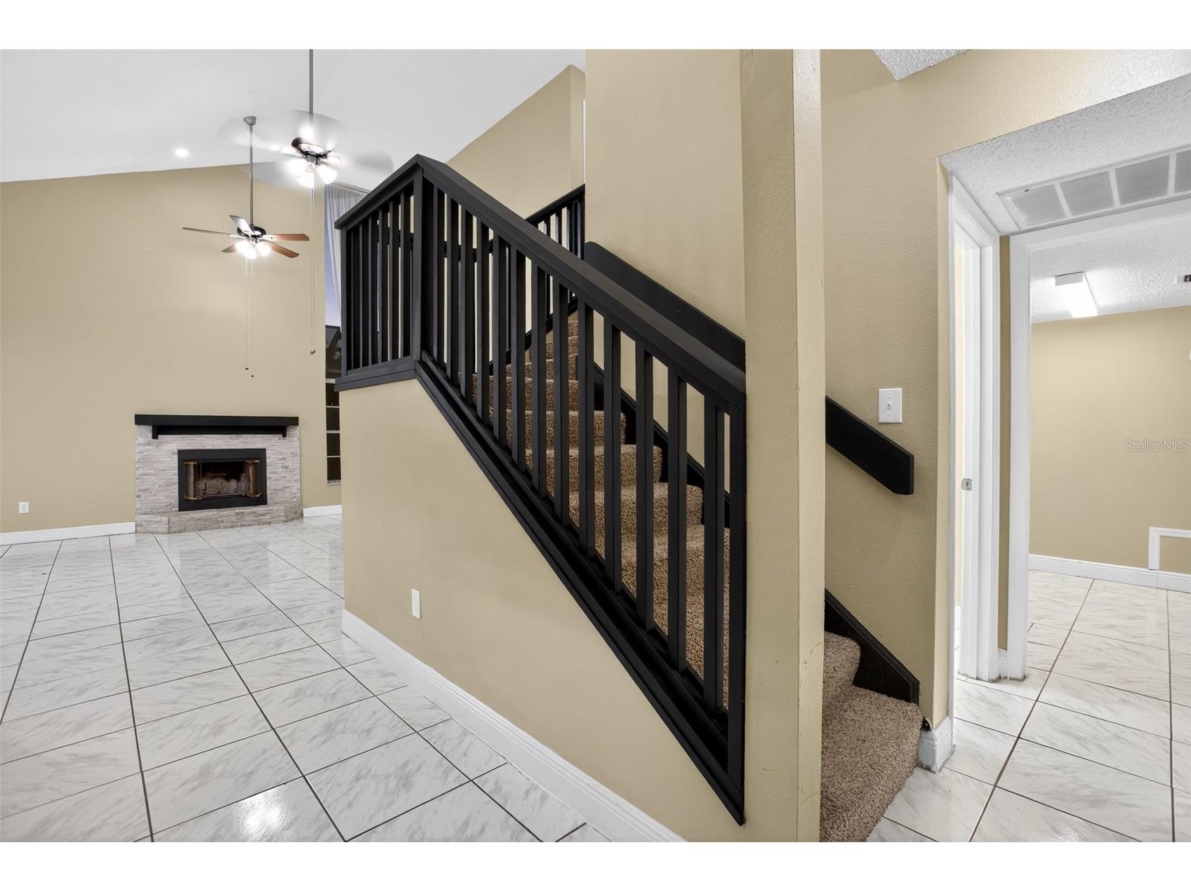 12004 W Pond Way Tampa FL 33635 TB8429745 image27