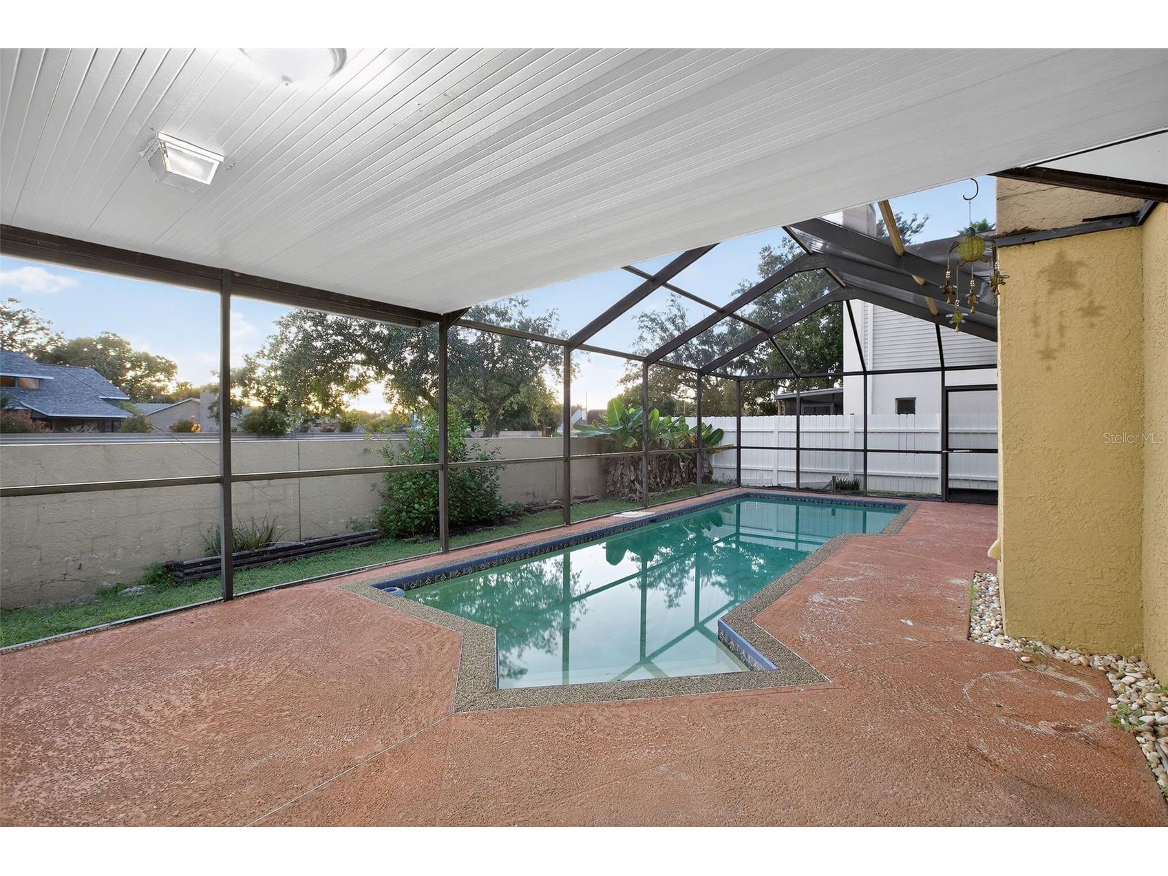 12004 W Pond Way Tampa FL 33635 TB8429745 image30