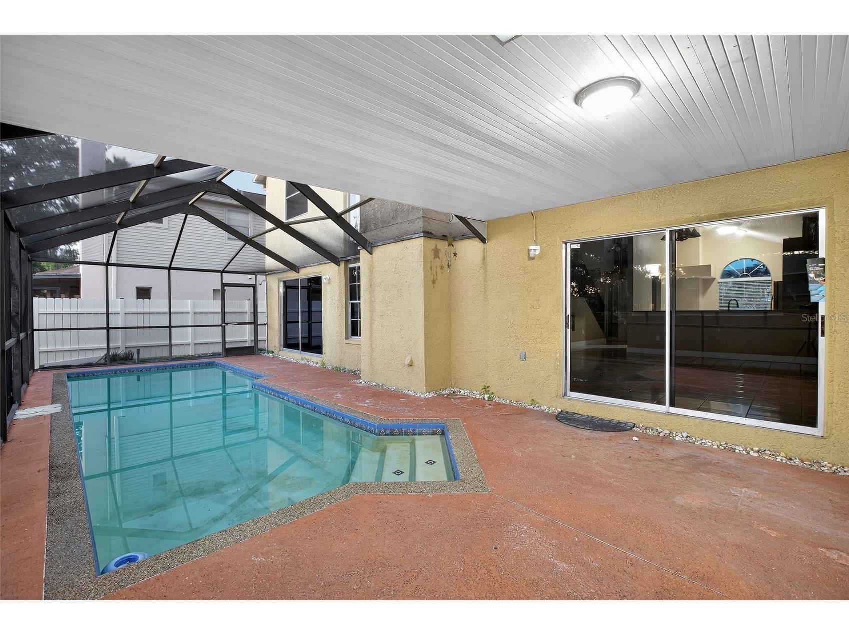 12004 W Pond Way Tampa FL 33635 TB8429745 image31