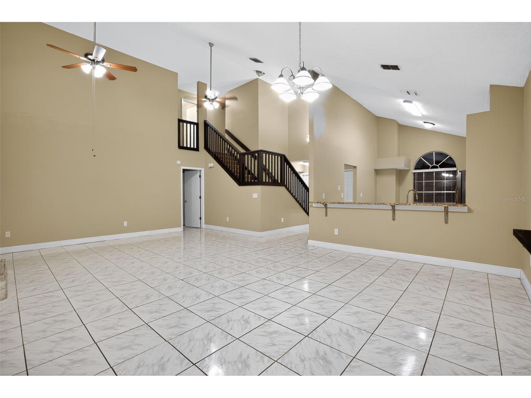 12004 W Pond Way Tampa FL 33635 TB8429745 image8