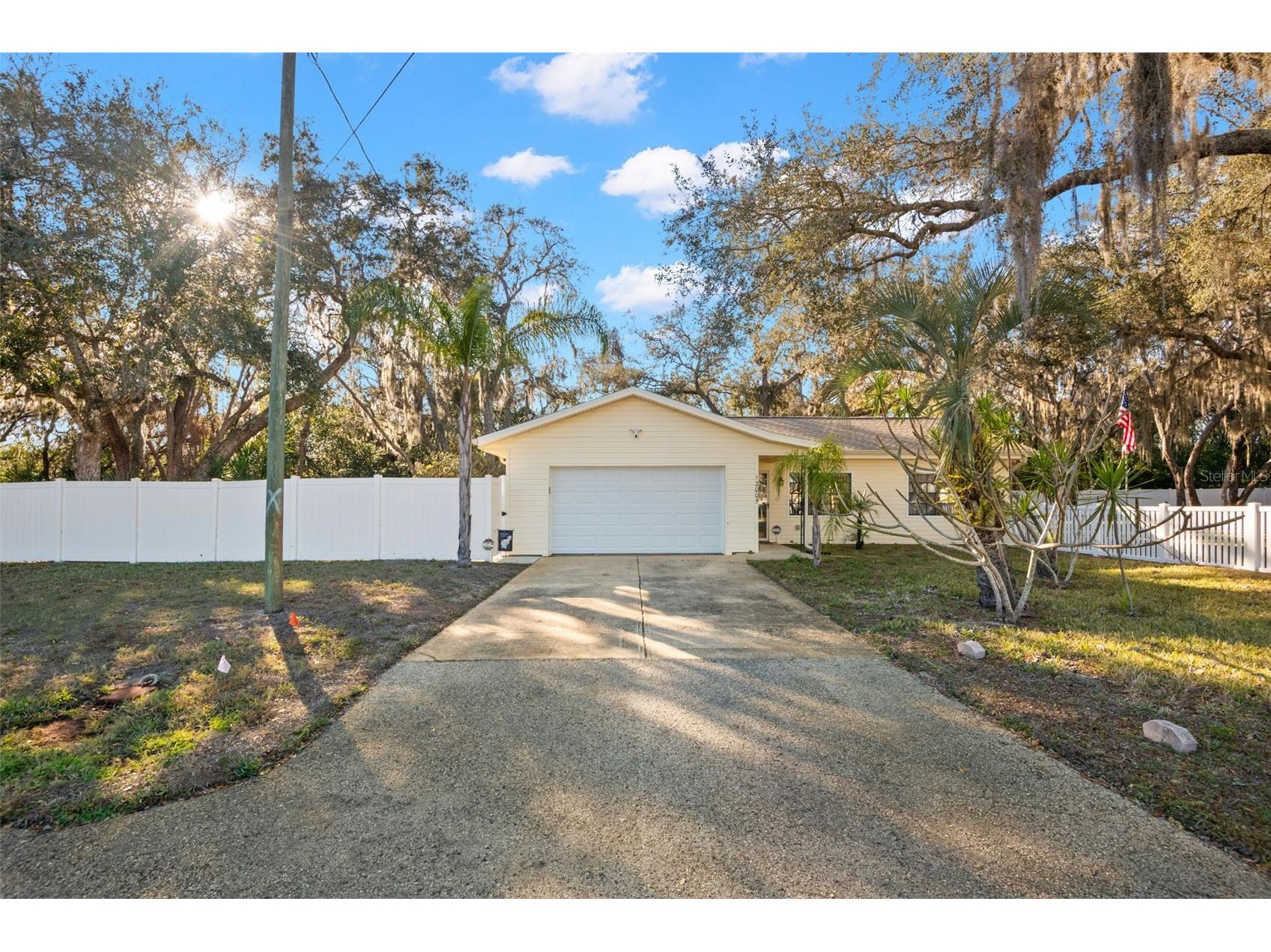 12005 Wren Court New Port Richey FL 34654 W7882403 image1