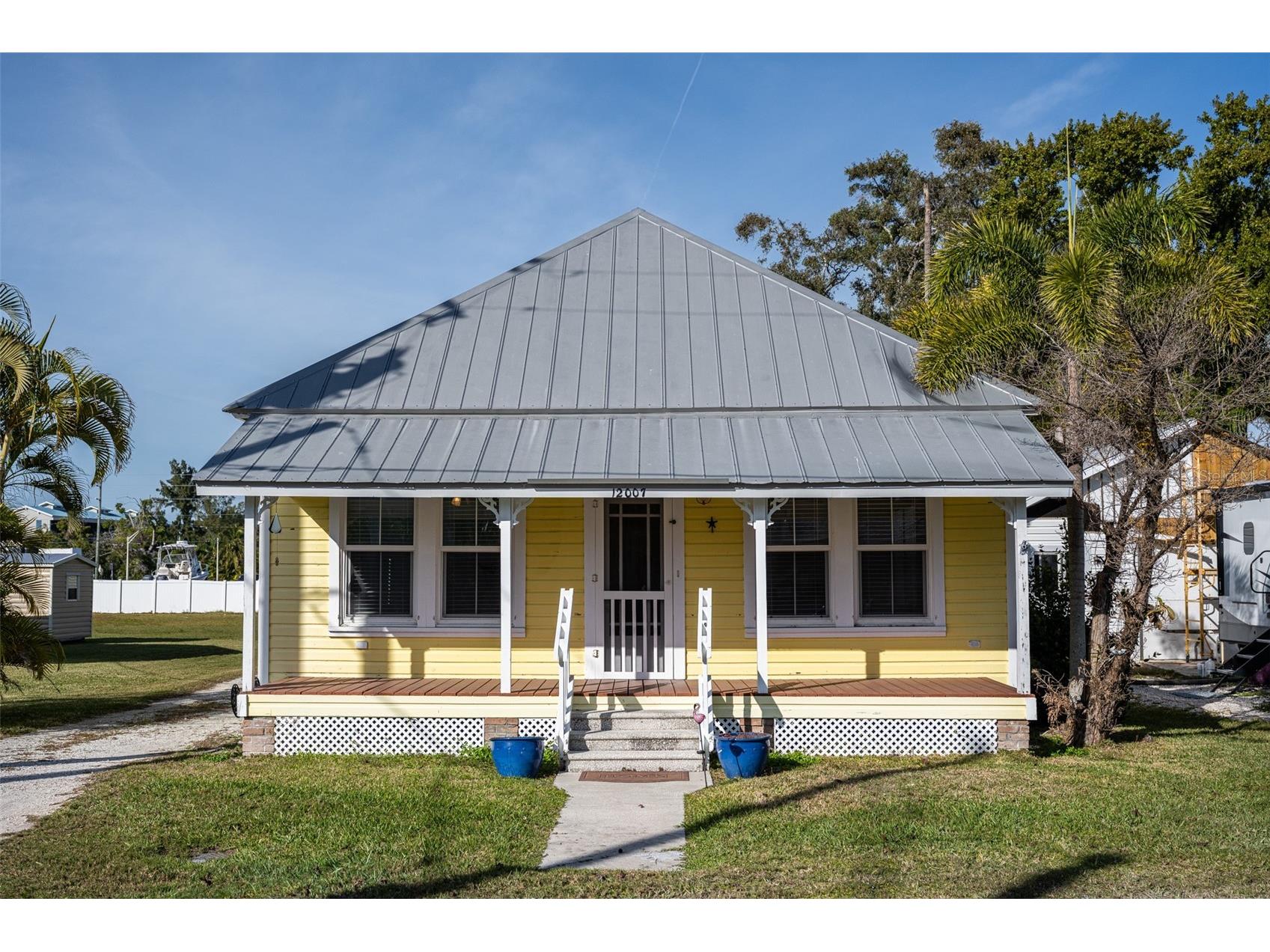 12007 45th Avenue W Cortez FL 34215 A4677439 image1